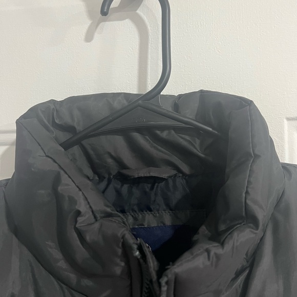 Men’s U.S. Polo Assn. Puffer Vest Size Large - Picture 6 of 7